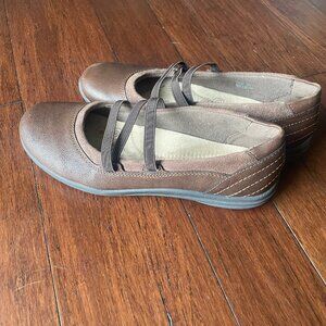 Earth Spirit Leather Flats 9.5